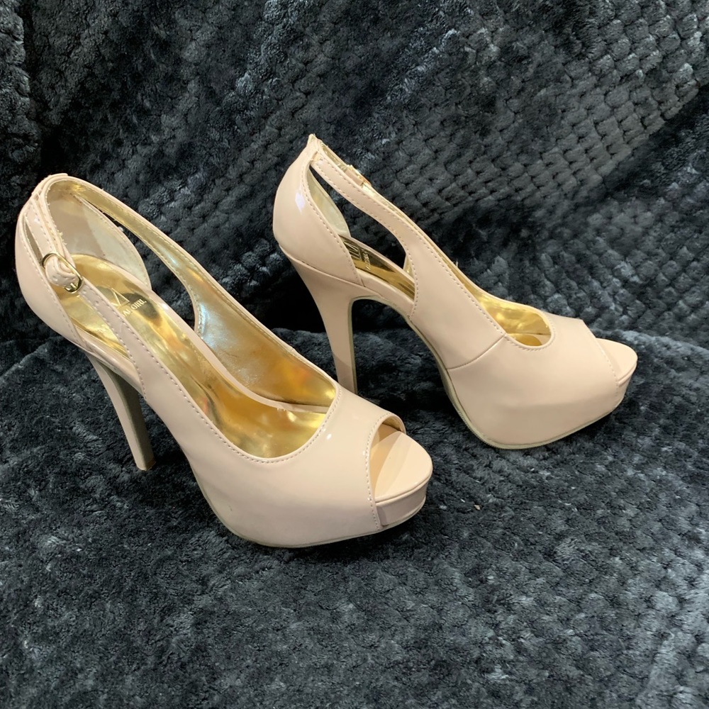 Material Girl nude heels